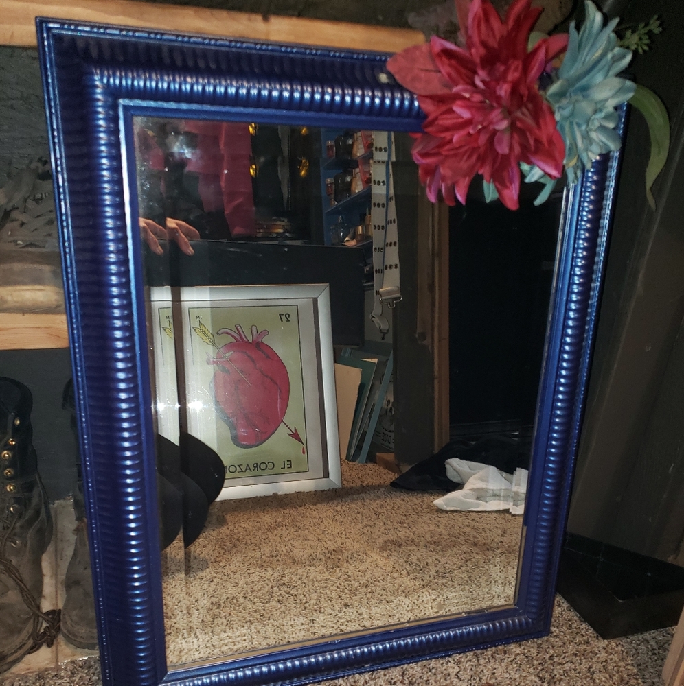 Decorative Mirror - Picture 4 of 4